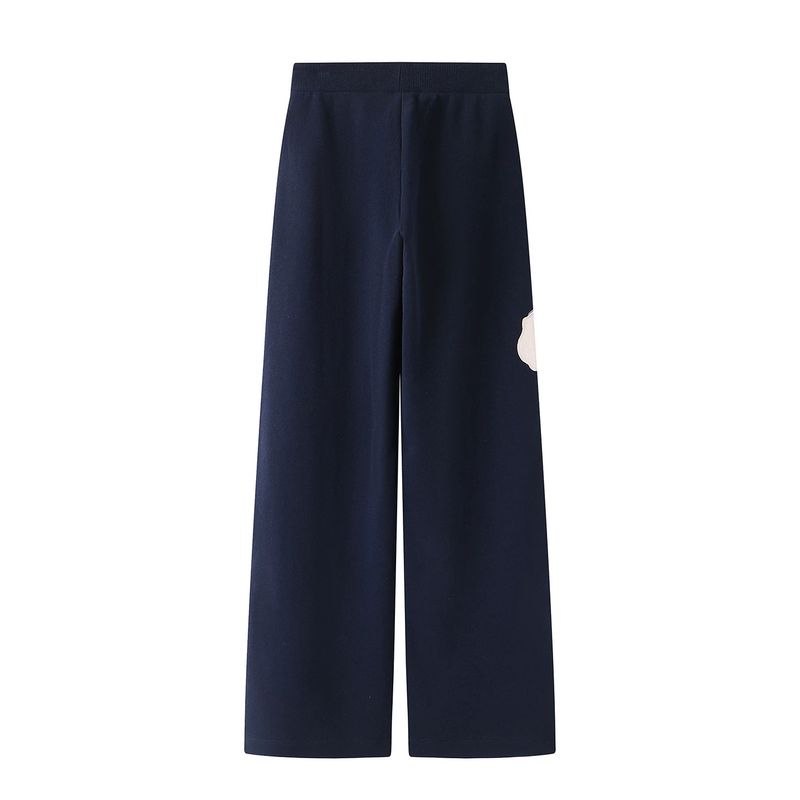 Flowering sweatpants thumbnail 2