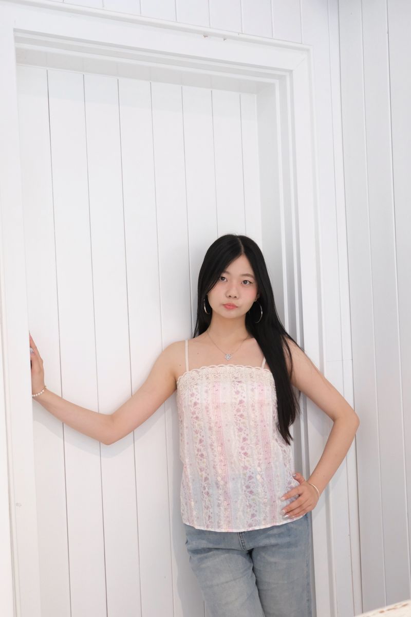 Lacy Sweetheart Tank Top thumbnail 4