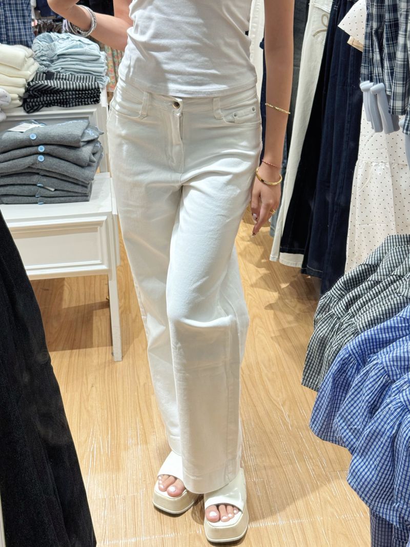 9030 white baggy jeans thumbnail 3