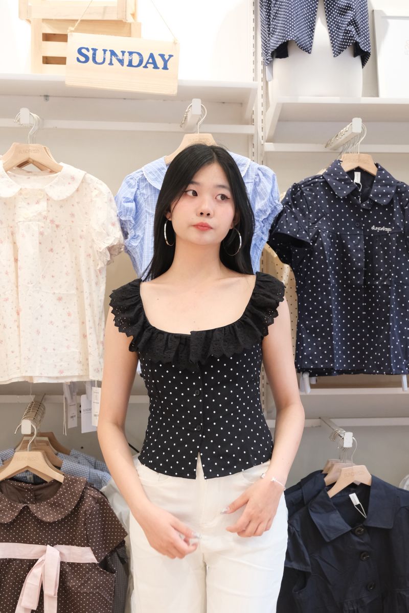 Charming Lace Top thumbnail 2