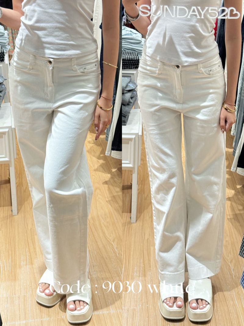9030 white baggy jeans