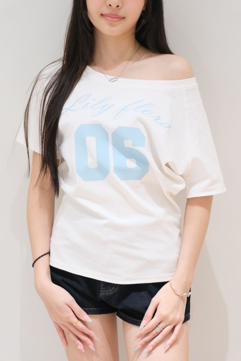 LiLy 06 Off Shoulder thumbnail 2