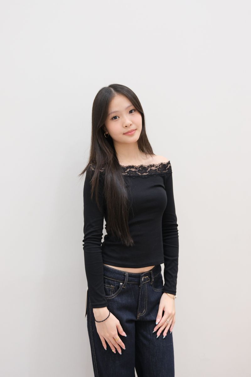 Lace Top thumbnail 5
