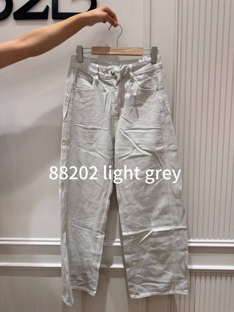 88202 light grey