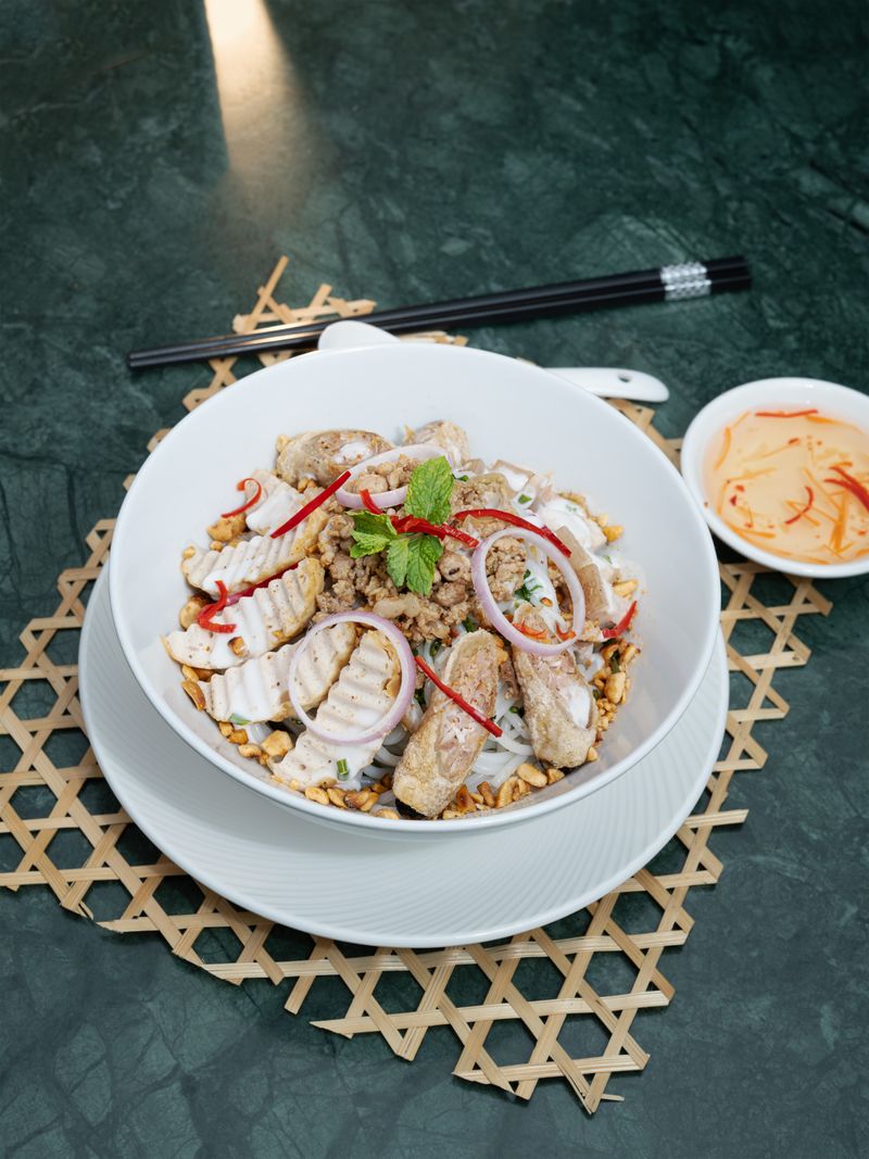 Thick Noodles with pork pate
