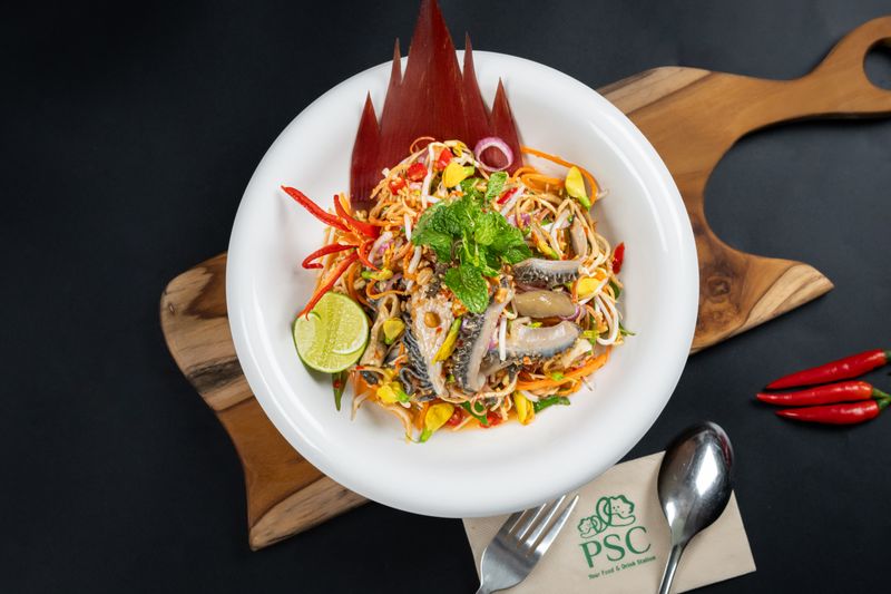 Mixed beef trips salad with banana flower