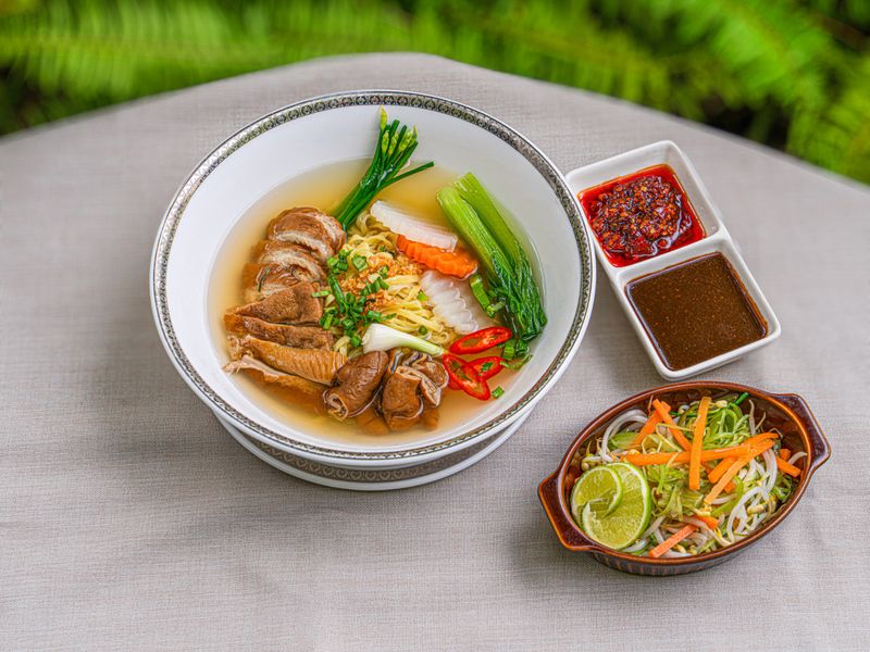 Fresh wanton noodle soup (Pork Stomach)