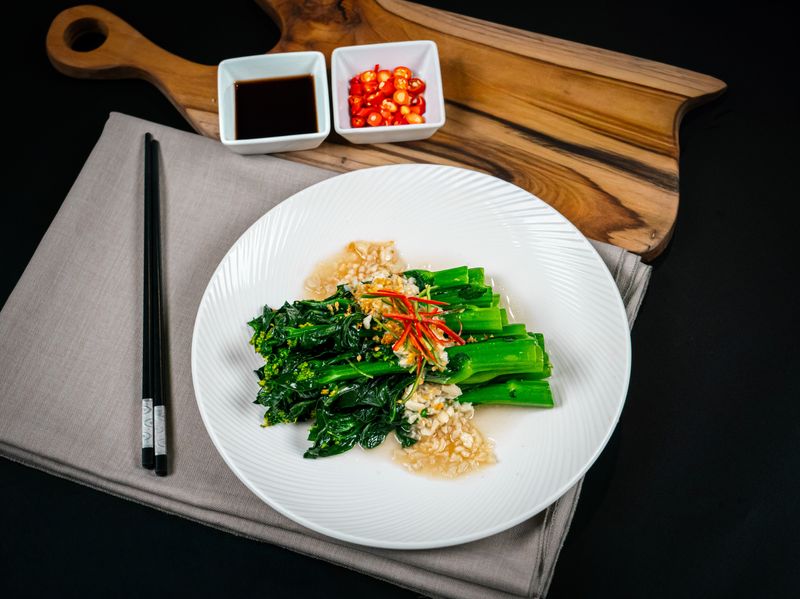 Stir-fried Choy Sum with garlic