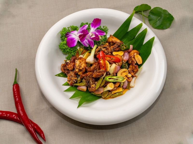 Wok-fried frog with spicy chili pickle