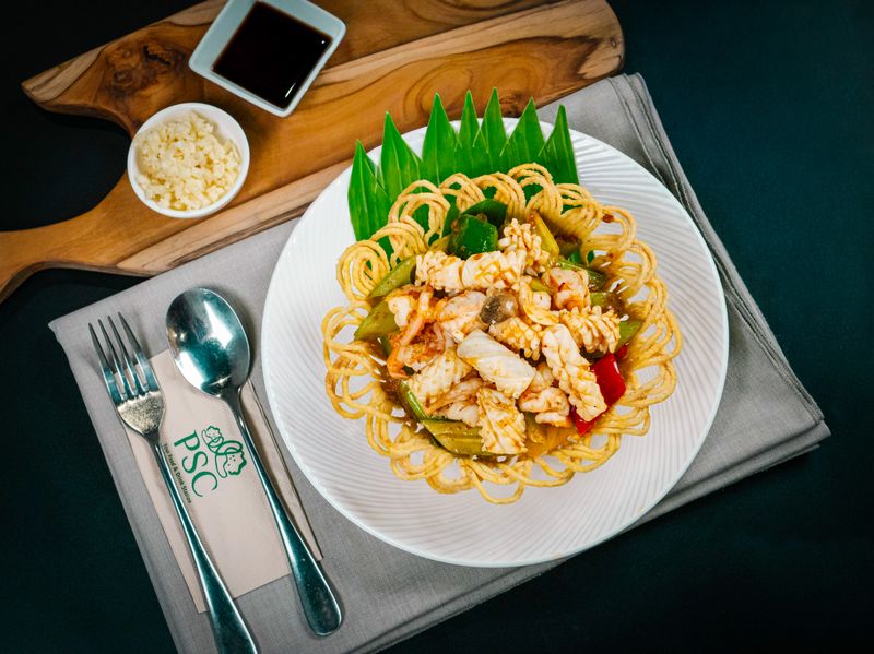 Stir fried seafood with xo sauce