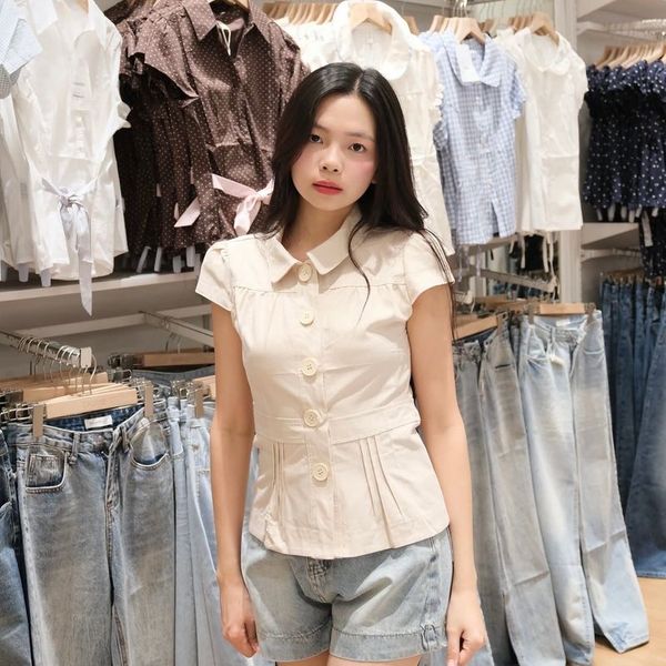 Button Top