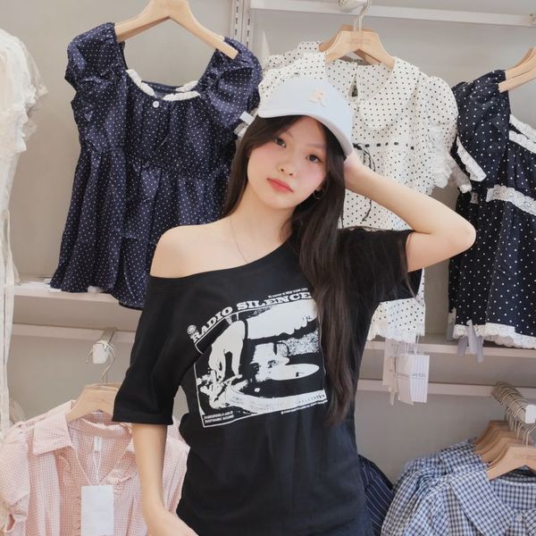 RADIO Off Shoulder