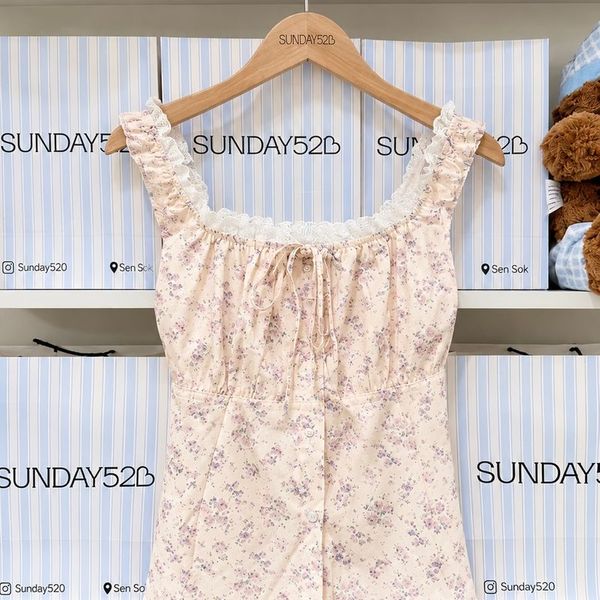 Floral Lace Top