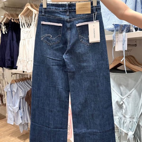 9738 Sunday Jeans