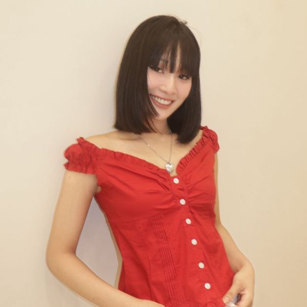 Sunday Elena Red