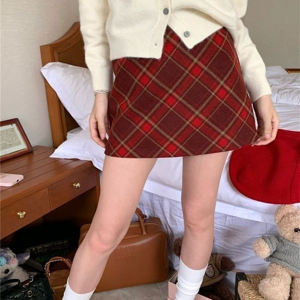Mini skirt red