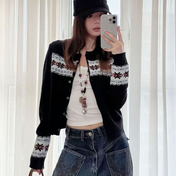 Cardigan snow flakes black