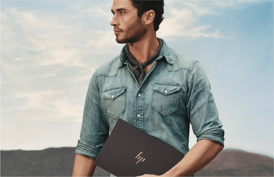 HP OmniBook Ultra lifestyle