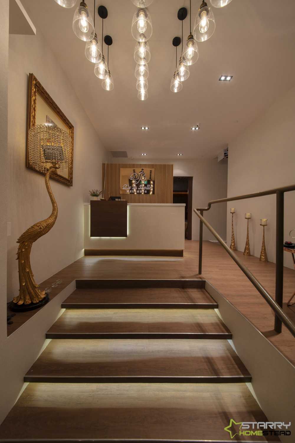 7 Wallich Street
