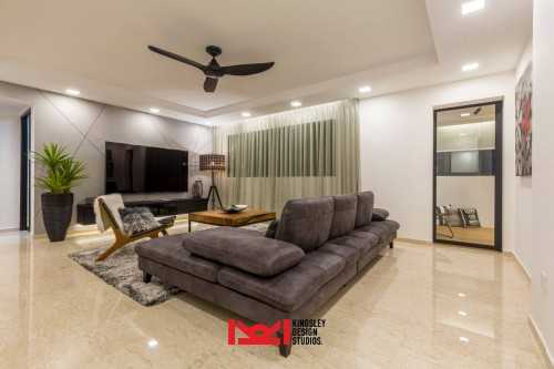 Contemporary at 847 Woodlands St 82