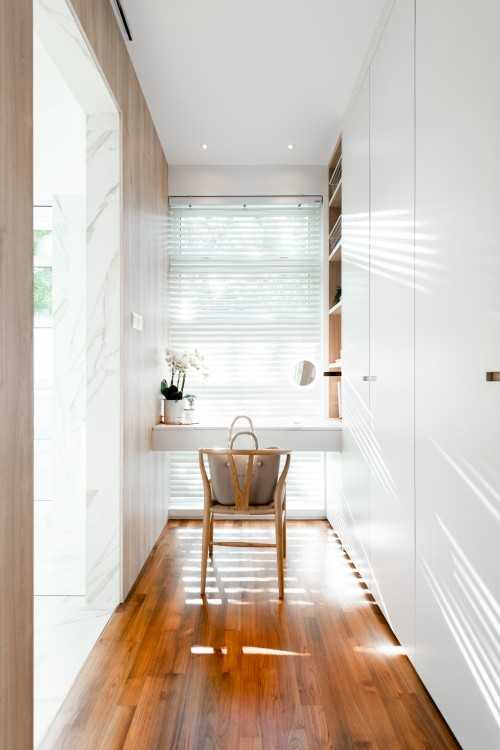 Scandinavian Walk-in Wardrobe at Holland Road Semi D