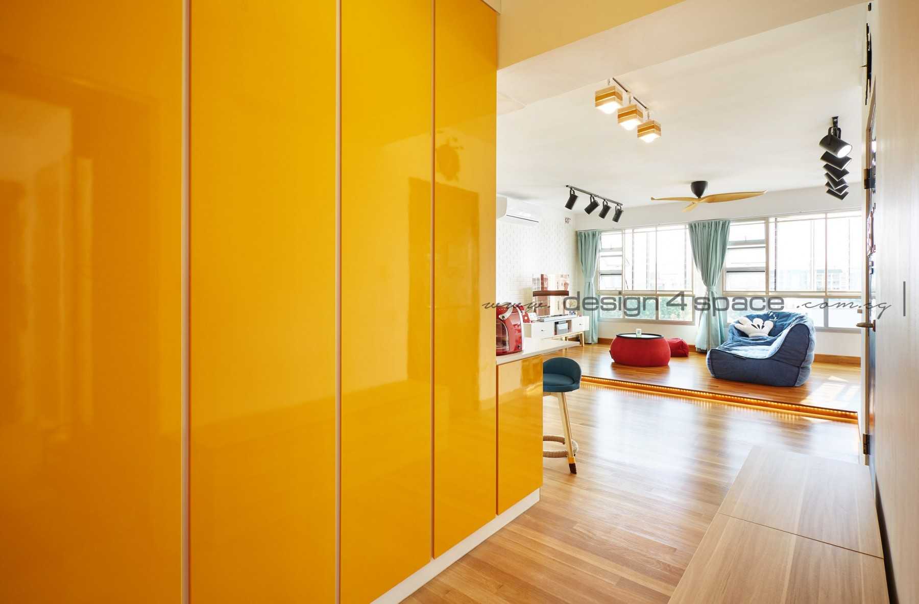 Scandinavian Entryway with Mirror and Seating Bench