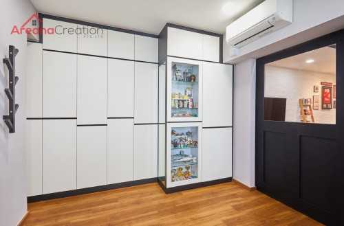 Scandinavian Walk-in Wardrobe at 372 Hougang St 31