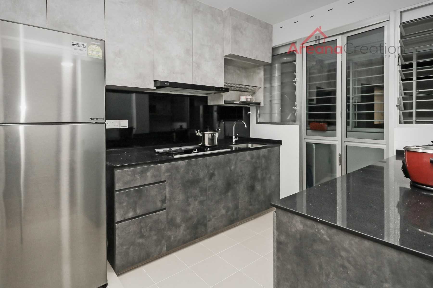 Scandinavian Kitchen with Homogeneous Tiles and Wood Flooring