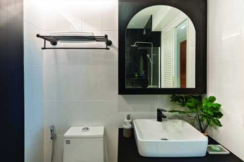 Transitional Bathroom at Bayfront View