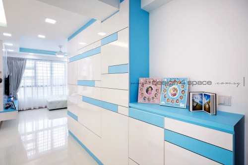 Contemporary Living Room at Woodlands | Treetrail