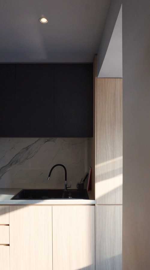 Contemporary at 409 Serangoon Central