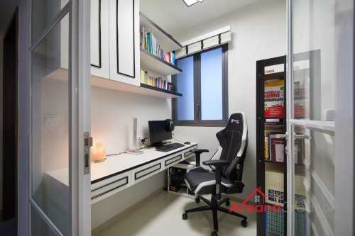 Modern Home Office at Belle Waters
