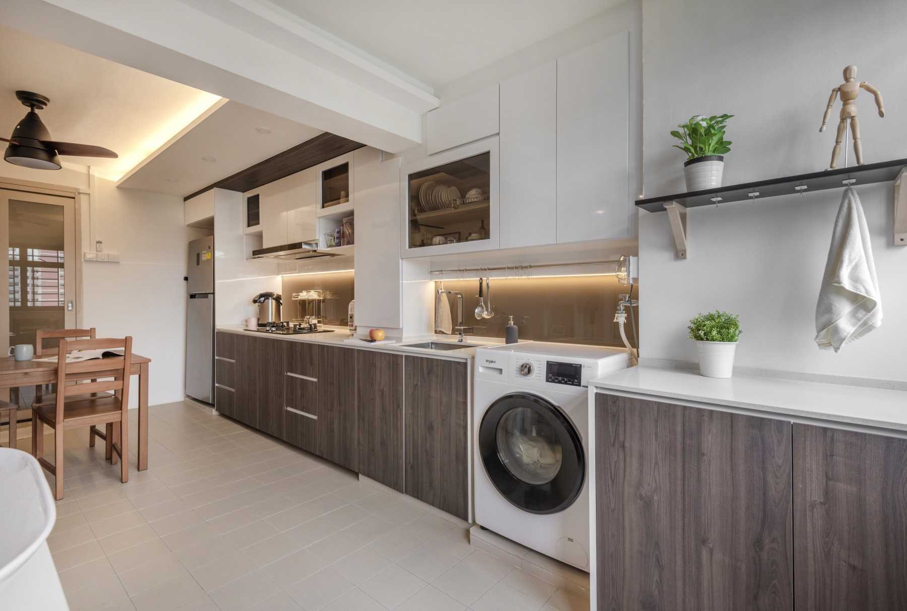 Contemporary Kitchen with Homogeneous Tiles and Cove Lighting