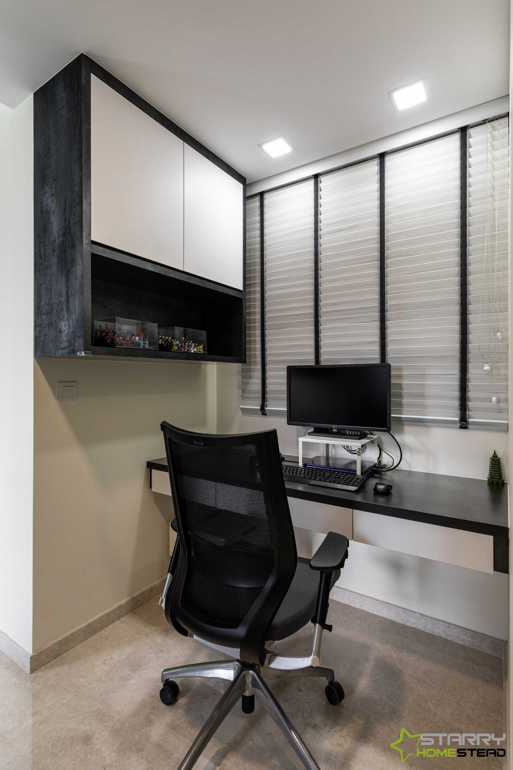 Modern Workstation with Desk and Desk Chairs