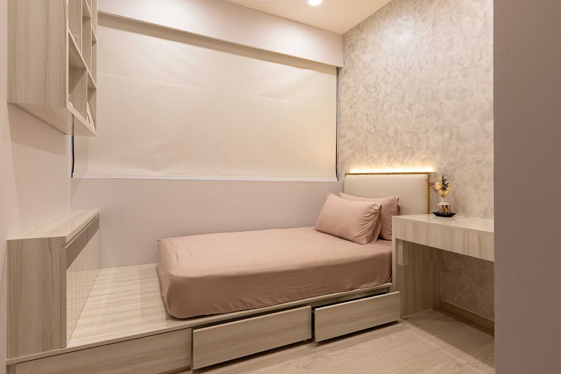 Contemporary Bedroom with Platform Bed and Bed