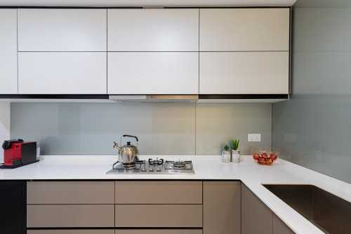 Contemporary Kitchen at 139 Pasir Ris Grove