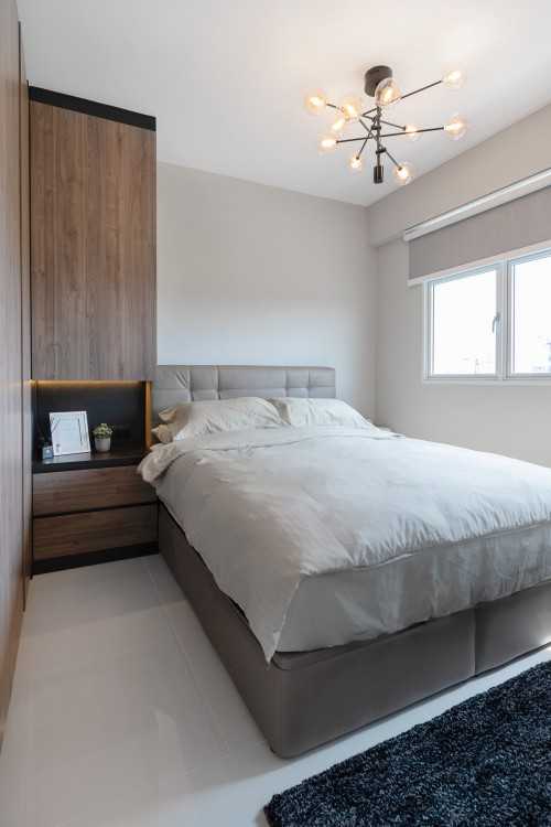 Modern Bedroom at Bukit Batok West Avenue 6