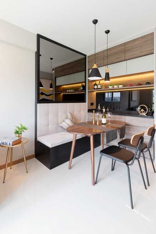 Modern Dining Room at Bukit Batok West Avenue 6