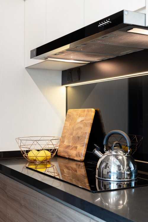 Modern Kitchen at Bukit Batok West Avenue 6
