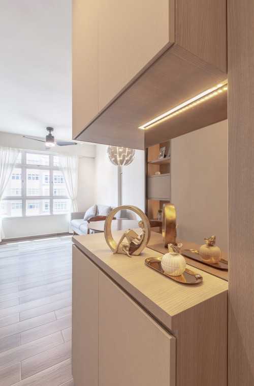 Contemporary Entryway at Bukit Batok West Avenue 6