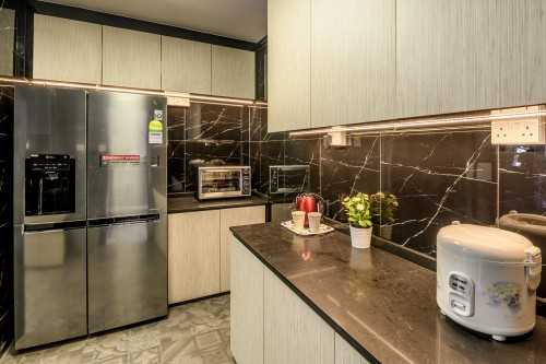 Contemporary Kitchen at Serangoon