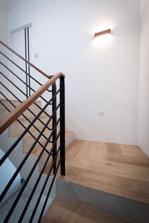 Contemporary at 47. Spacious Living in an Executive Mansionette