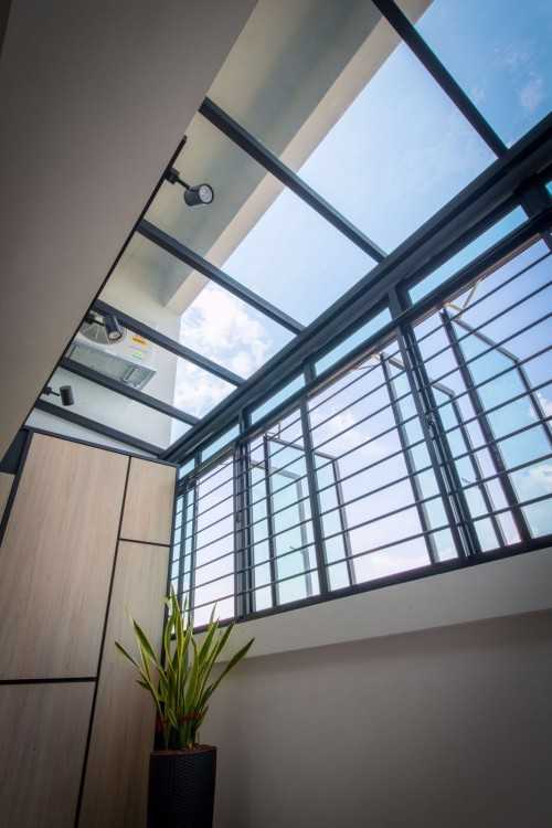 Contemporary at 47. Spacious Living in an Executive Mansionette