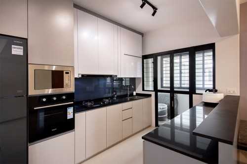 Contemporary at A Minimalist Concept Home at Buangkok Crescent