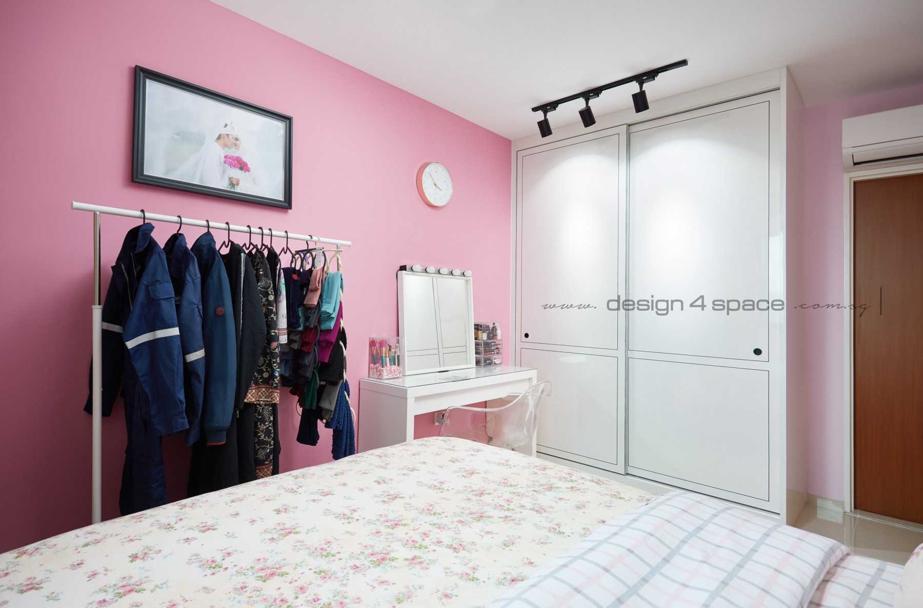 Modern Bedroom with Vinyl Flooring and Cove Lighting
