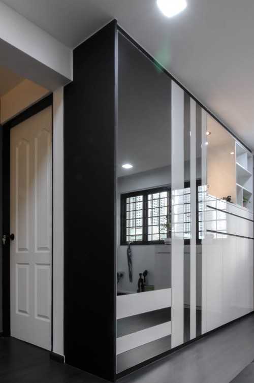 Modern Living Room at Ang Mo Kio Avenue 10
