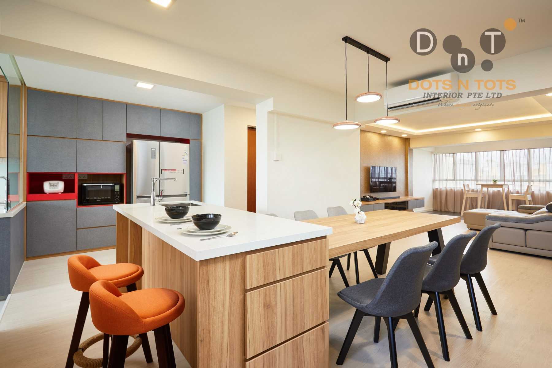 Modern Kitchen with Parquet Floor and Wood Flooring