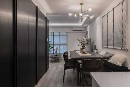 Vintage Dining Room at Resale Apartment at Bedok North (Contemporary Vintage)