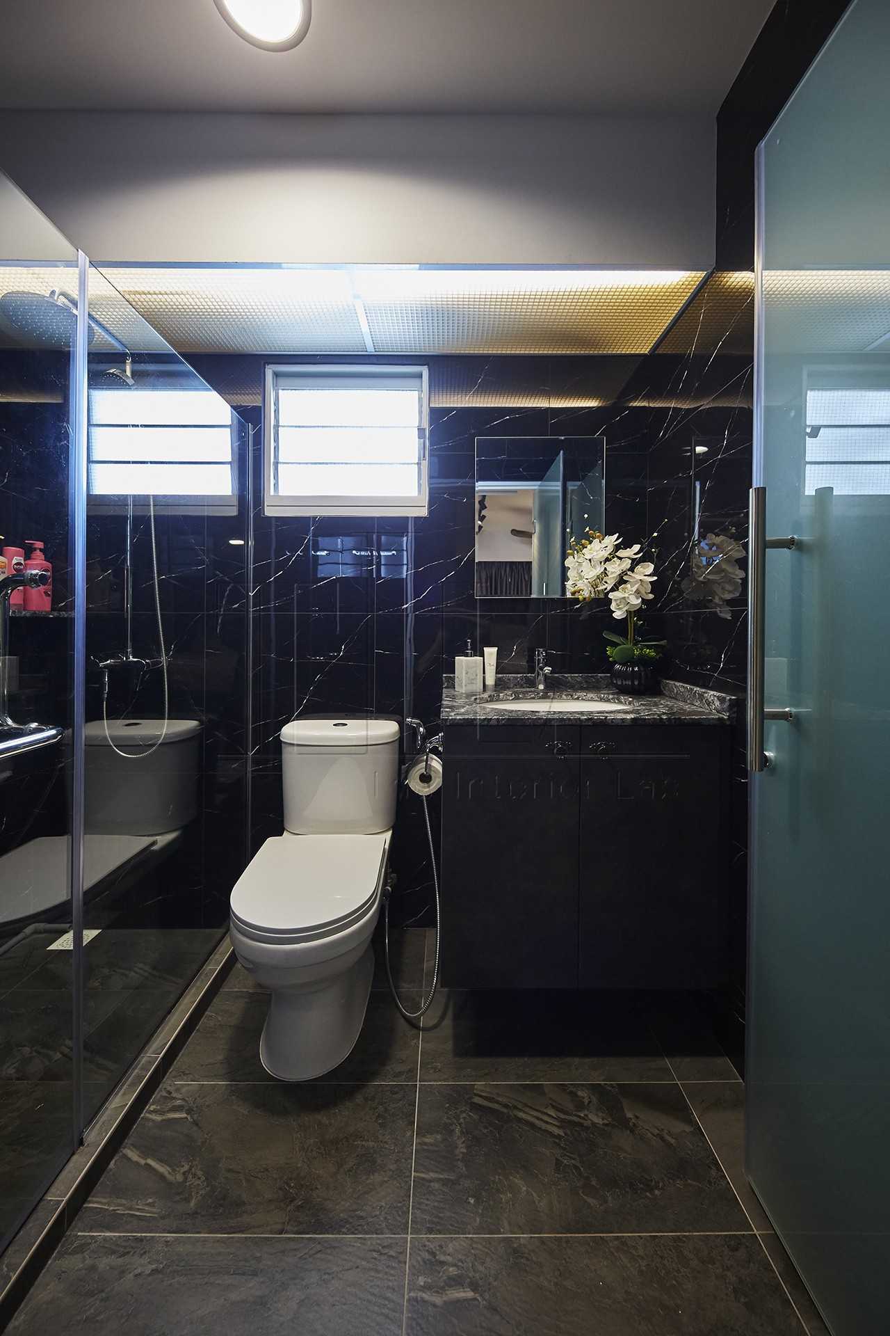 Contemporary Bathroom with Countertop and Mirror