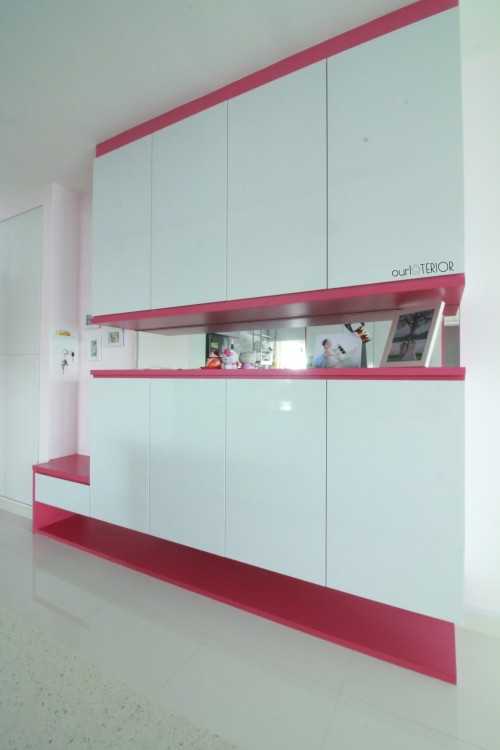 Minimalist Living Room at Fernvale Lea